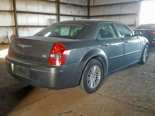 2C3KA53G58H262586 - 2008 CHRYSLER 300 TOURIN GRAY photo 4