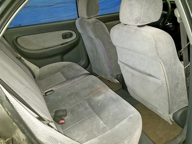 KNAFB121X35255825 - 2003 KIA SPECTRA BA GRAY photo 6