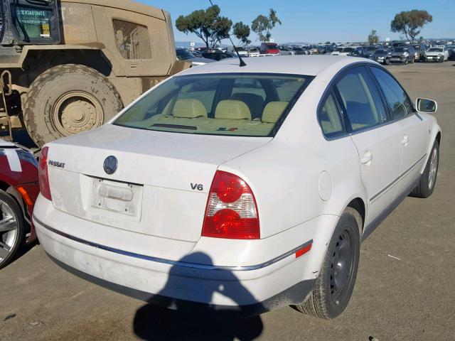 WVWRH63B63P281099 - 2003 VOLKSWAGEN PASSAT GLX 白色 照片 4