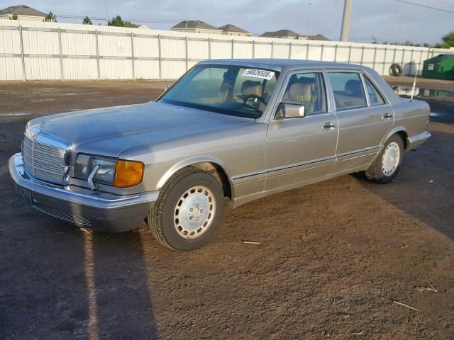 WDBCA35D5JA397996 - 1988 MERCEDES-BENZ 420 SEL GOLD photo 2