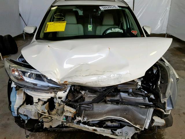 5J6RM3H94GL016253 - 2016 HONDA CR-V TOURI WHITE photo 7