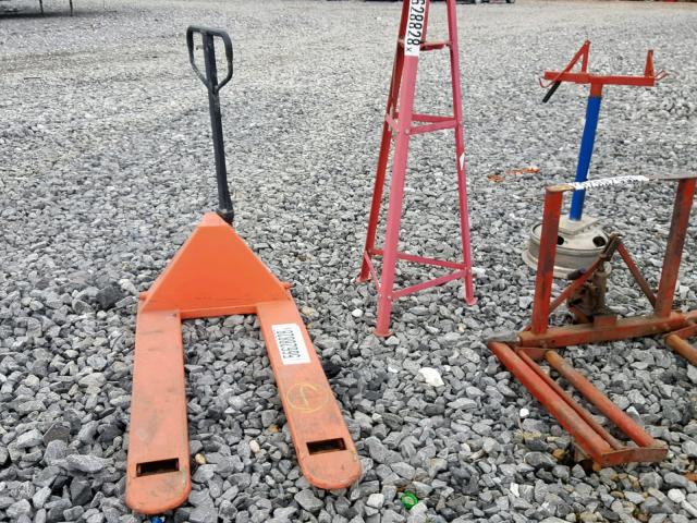 200PR0VALUENGNEST - 2010 MISC VEH EQUIP Rojo foto 6