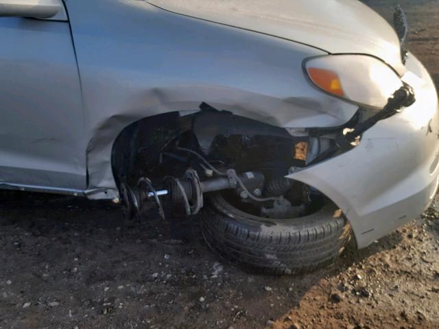 2T1KR32E53C034681 - 2003 TOYOTA MATRIX 灰色 照片 9