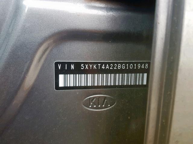 5XYKT4A22BG101948 - 2011 KIA SORENTO BA GRAY photo 10