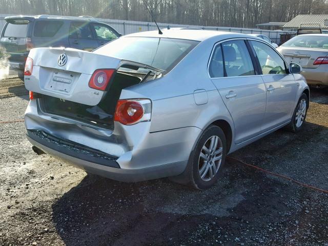 3VWEF71K97M083820 - 2007 VOLKSWAGEN JETTA WOLF SILVER photo 4