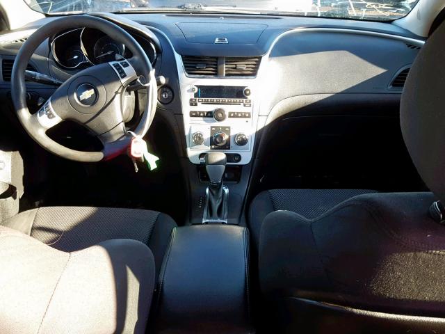 1G1ZC5E09A4105272 - 2010 CHEVROLET MALIBU 1LT WHITE photo 9