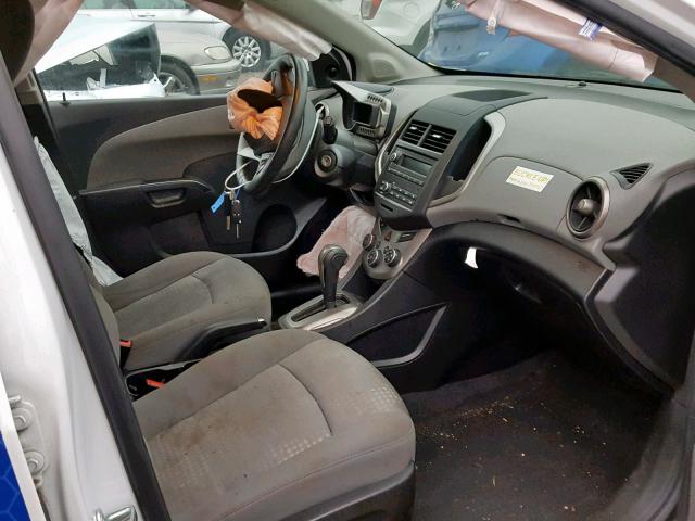 1G1JA6SH8G4172974 - 2016 CHEVROLET SONIC LS 白色 照片 5