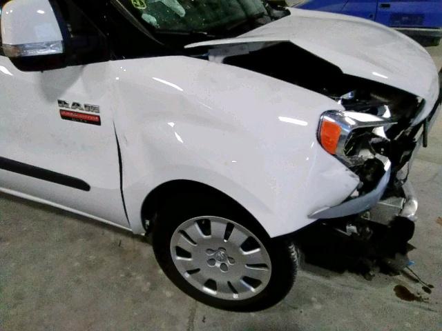 ZFBERFBB0H6E06937 - 2017 RAM PROMASTER 白色 照片 9