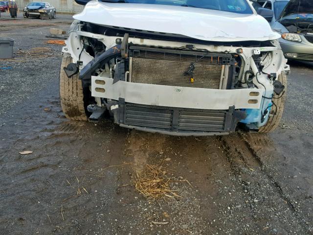 1G1ZC5STXHF163842 - 2017 CHEVROLET MALIBU LS WHITE photo 9