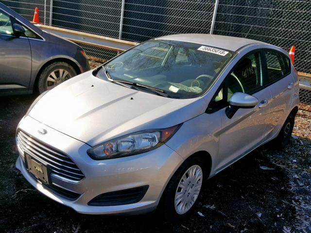 3FADP4TJ2FM138711 - 2015 FORD FIESTA S SILVER photo 2