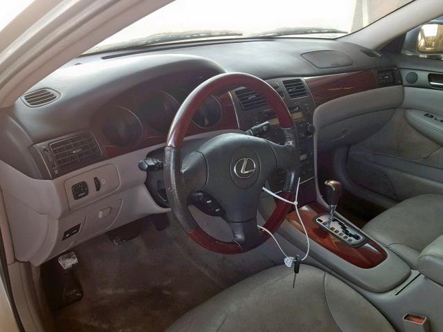 JTHBF30GX30104388 - 2003 LEXUS ES 300 SILVER photo 9