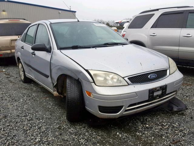 1FAFP34N16W100911 - 2006 FORD FOCUS ZX4 SILVER photo 1