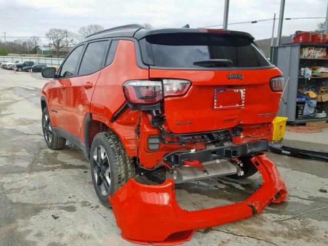 3C4NJDDB9JT281886 - 2018 JEEP COMPASS TR ORANGE photo 3