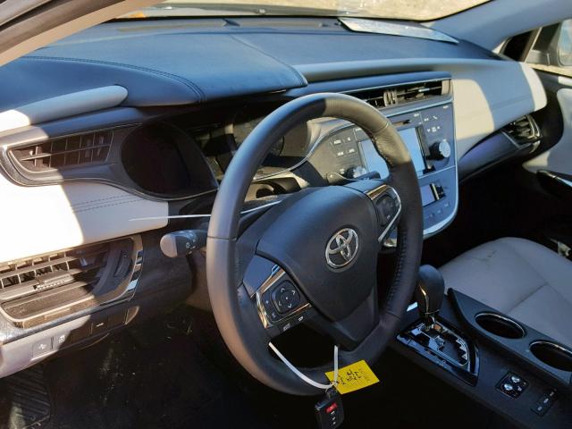 4T1BK1EB9JU272359 - 2018 TOYOTA AVALON XLE GRAY photo 9