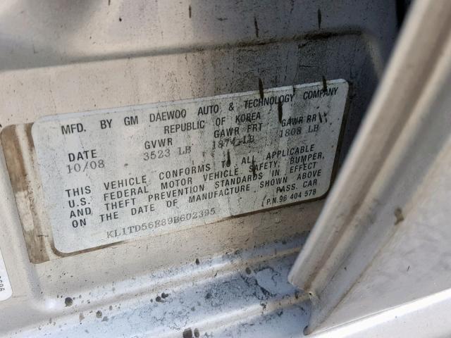 KL1TD56E89B602395 - 2009 CHEVROLET AVEO LS SILVER photo 10