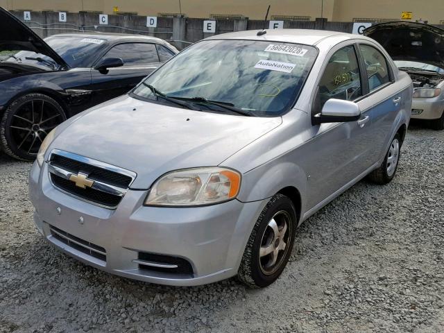 KL1TD56E89B602395 - 2009 CHEVROLET AVEO LS SILVER photo 2