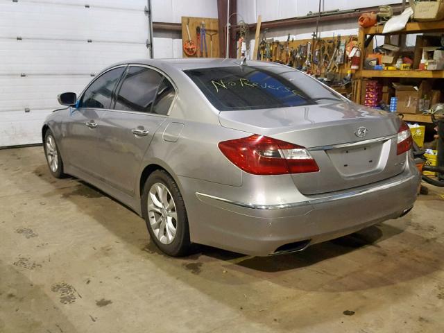 KMHGC4DD9DU213758 - 2013 HYUNDAI GENESIS 3. SILVER photo 3