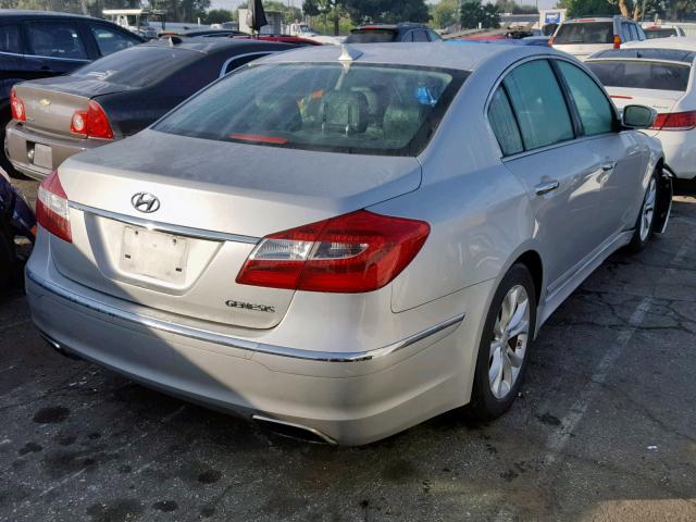 KMHGC4DD2DU257956 - 2013 HYUNDAI GENESIS 3. SILVER photo 4