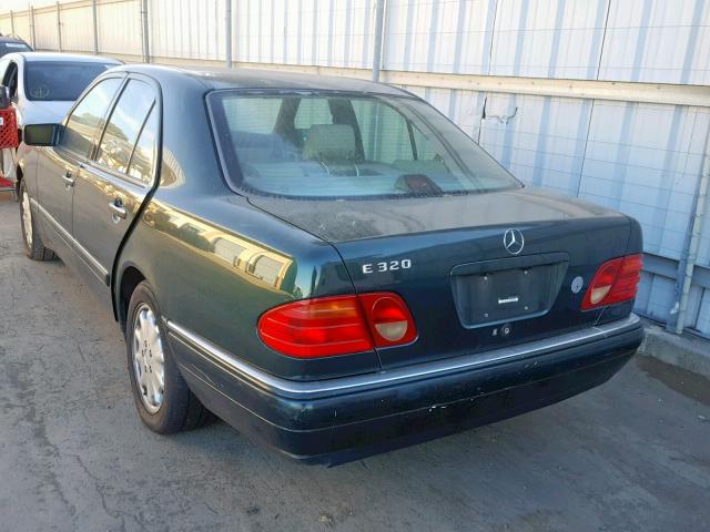 WDBJF55F4VJ032494 - 1997 MERCEDES-BENZ E 320 GREEN photo 3