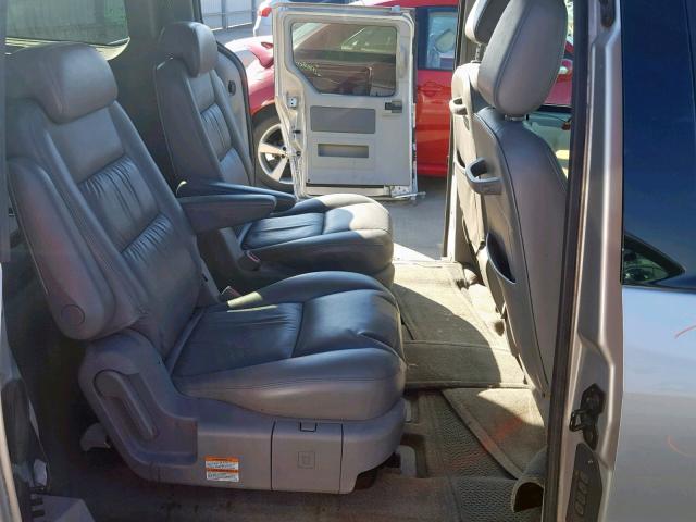 2FMZA52225BA27329 - 2005 FORD FREESTAR S SILVER photo 6