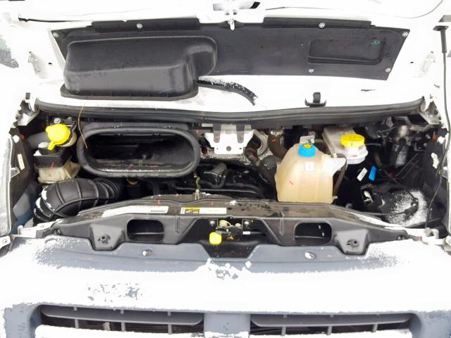 3C6TRVBG9JE113990 - 2018 RAM PROMASTER 白色 照片 7