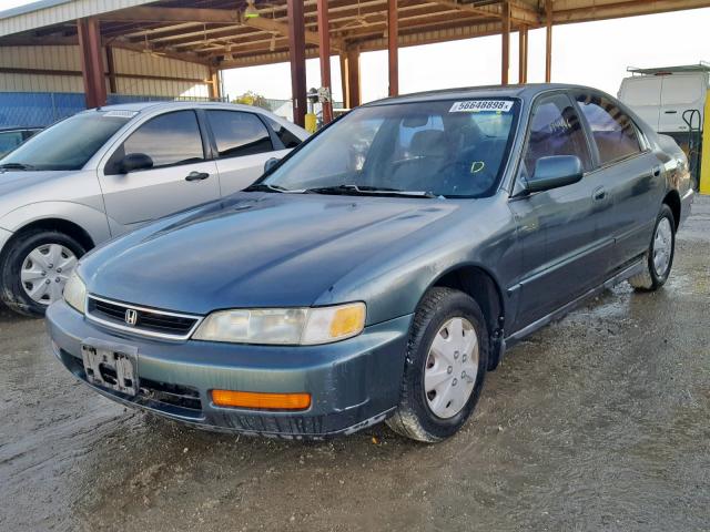 1HGCD5684VA149686 - 1997 HONDA ACCORD VAL BLUE photo 2