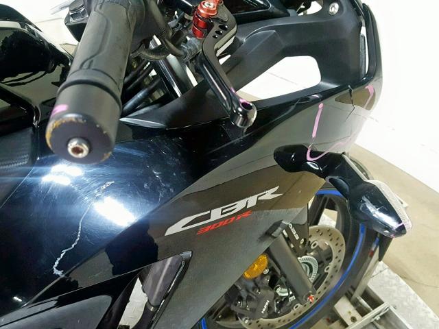 MLHNC5151F5100797 - 2015 HONDA CBR300 RA BLACK photo 15