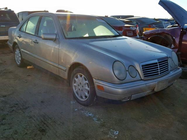 WDBJF65F4WA666508 - 1998 MERCEDES-BENZ E 320 GOLD photo 1