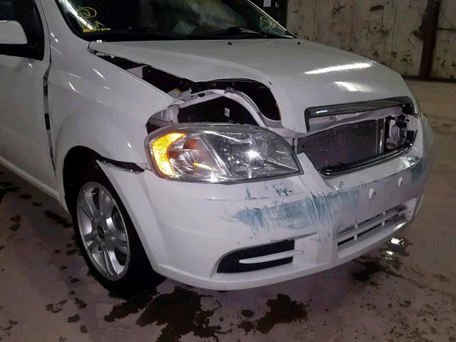 KL1TD5DE7BB120834 - 2011 CHEVROLET AVEO LS WHITE photo 9
