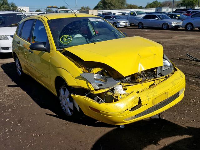 3FAFP37363R102677 - 2003 FORD FOCUS ZX5 YELLOW photo 1