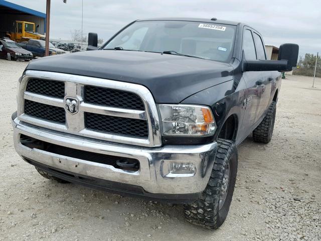 3C6UR5CL5DG552385 - 2013 RAM 2500 ST BLACK photo 2