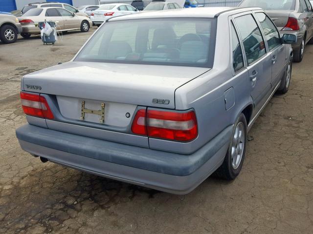 YV1LS5547V1407339 - 1997 VOLVO 850 GRAY photo 4