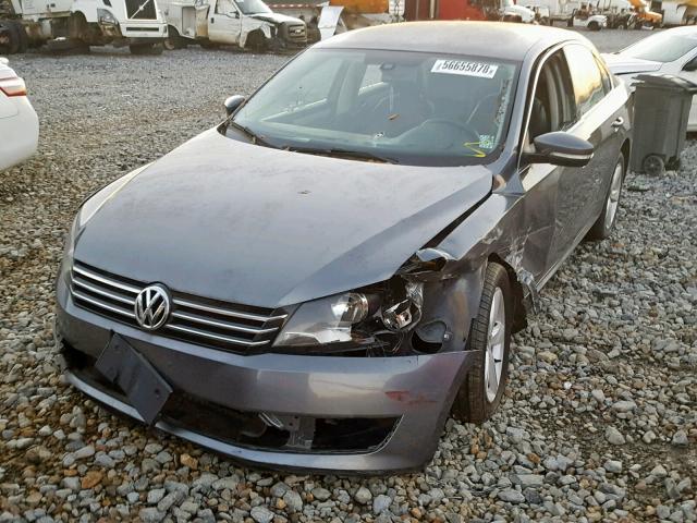 1VWBP7A39DC018634 - 2013 VOLKSWAGEN PASSAT SE SILVER photo 2