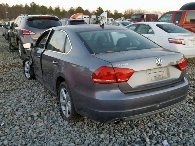 1VWBP7A39DC018634 - 2013 VOLKSWAGEN PASSAT SE SILVER photo 3