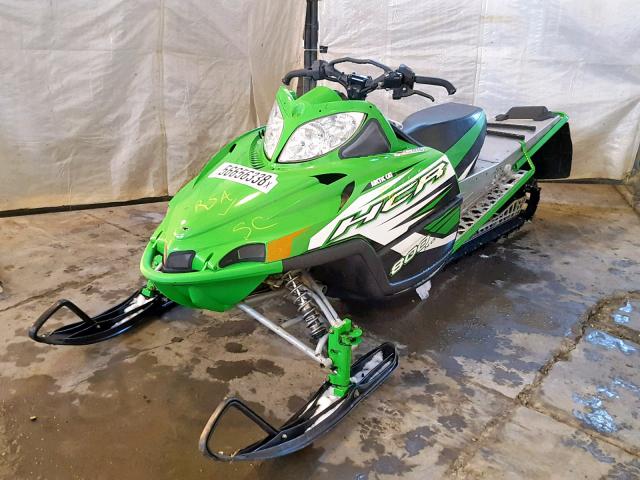 4UF11SNW1BT106669 - 2011 ARCC SNOWMOBILE GREEN photo 2