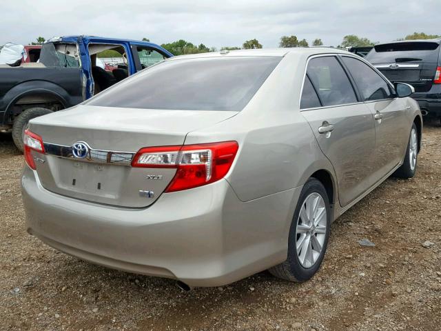 4T1BD1FK1EU133048 - 2014 TOYOTA CAMRY HYBR GOLD photo 4