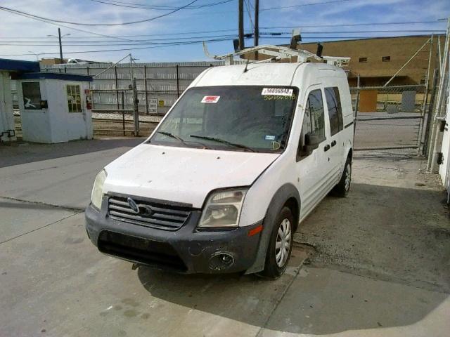 NM0LS6BN6BT066005 - 2011 FORD TRANSIT CO WHITE photo 2