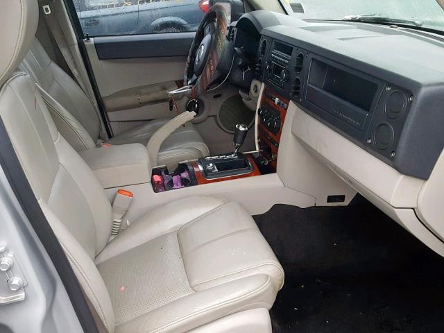 1J8HG58N66C127413 - 2006 JEEP COMMANDER Gümüş foto 5