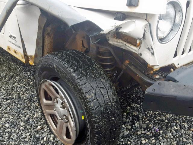 1J4F449S84P763272 - 2004 JEEP WRANGLER / WHITE photo 9