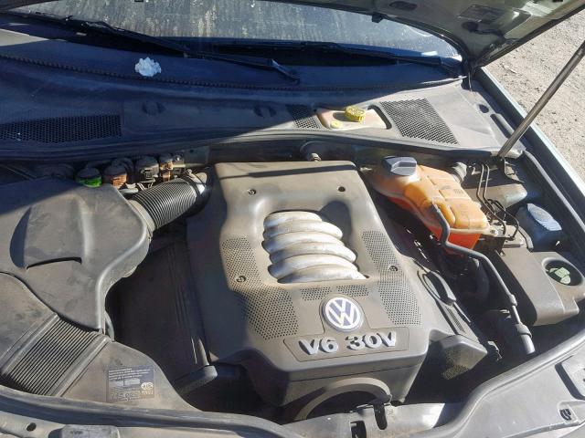 WVWRH63B42P174941 - 2002 VOLKSWAGEN PASSAT GLX GREEN photo 7