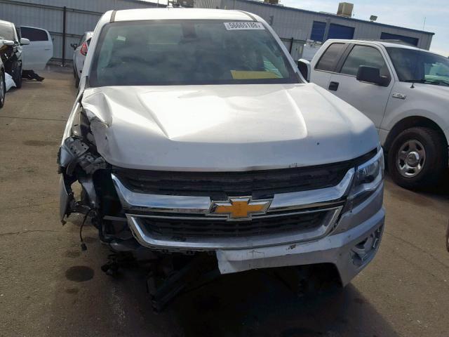 1GCGSCEN1J1285883 - 2018 CHEVROLET COLORADO L SILVER photo 9