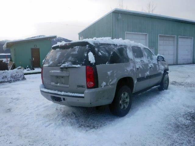 1GKFK16318J195192 - 2008 GMC YUKON XL K GRAY photo 4