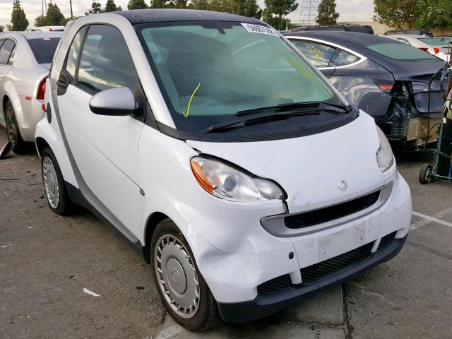 WMEEJ31X29K312145 - 2009 SMART FORTWO PUR TWO TONE photo 1