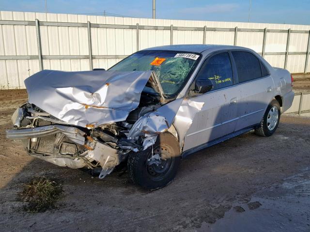 1HGCF86661A029425 - 2001 HONDA ACCORD VAL SILVER photo 2