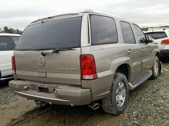 1GYEK63NX2R134646 - 2002 CADILLAC ESCALADE L GOLD photo 4