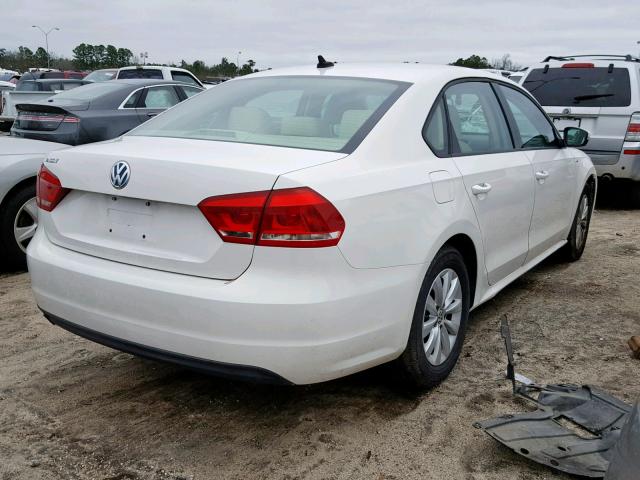 1VWAH7A31DC143376 - 2013 VOLKSWAGEN PASSAT S WHITE photo 4