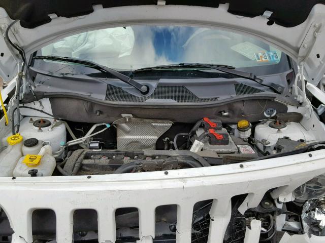 1C4NJPFA9GD643638 - 2016 JEEP PATRIOT LA WHITE photo 7