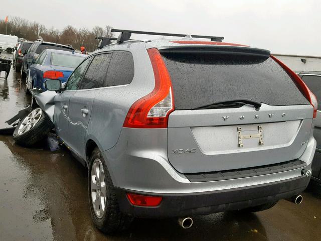 YV4940DZ9D2386610 - 2013 VOLVO XC60 3.2 SILVER photo 3