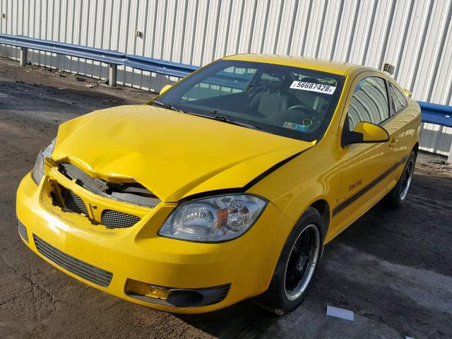 1G2AL15F077379473 - 2007 PONTIAC G5 YELLOW photo 2