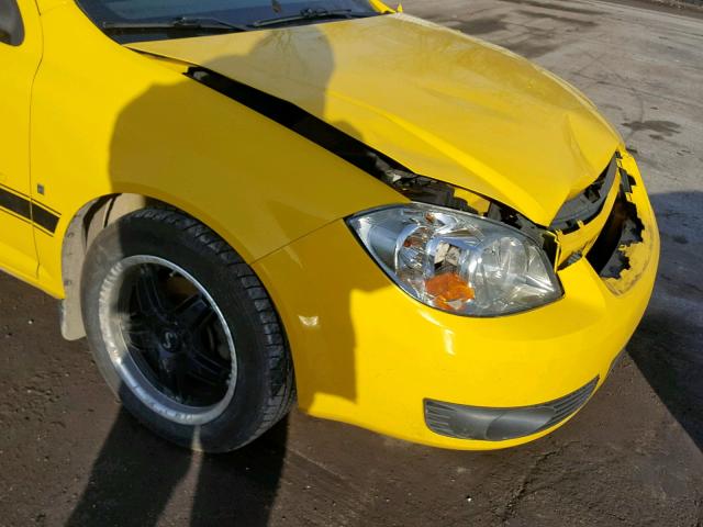 1G2AL15F077379473 - 2007 PONTIAC G5 YELLOW photo 9